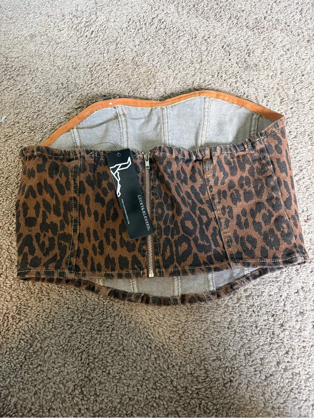 Leopard Print Top - Picture 3 of 4